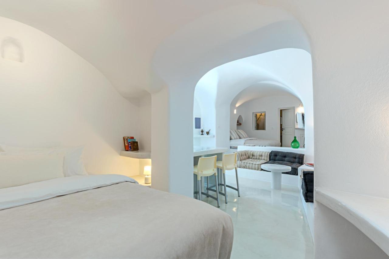 Crown Of Fira Villa Firostefani Exterior photo