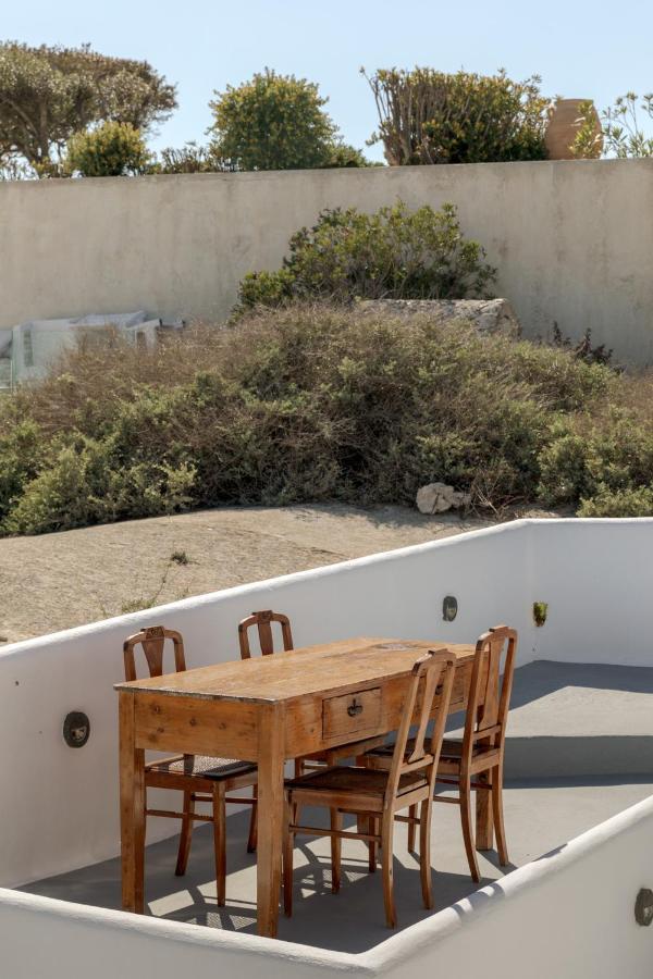 Crown Of Fira Villa Firostefani Exterior photo