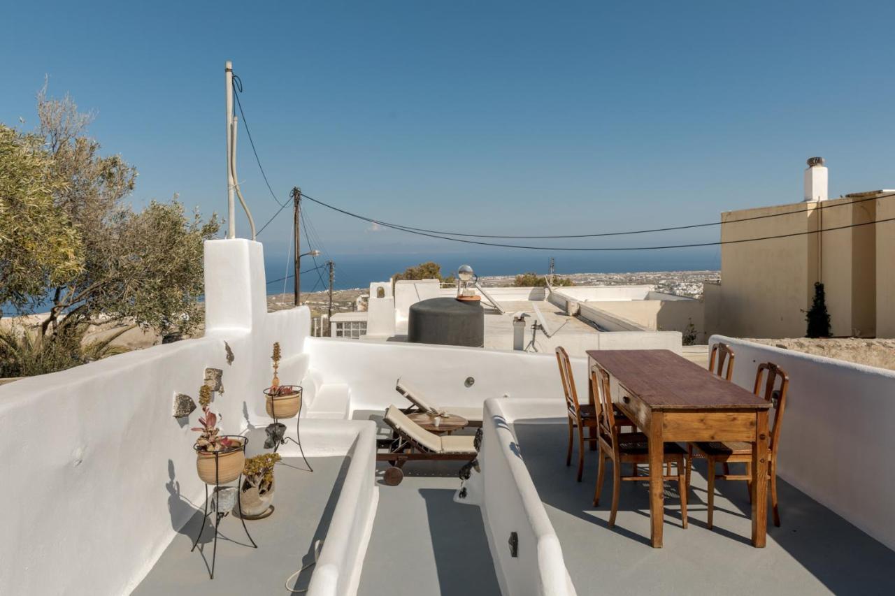 Crown Of Fira Villa Firostefani Exterior photo